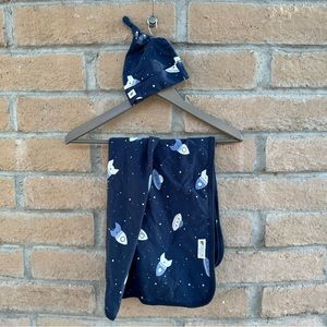 Monica & Andy baby coming home blanket and top knot beanie